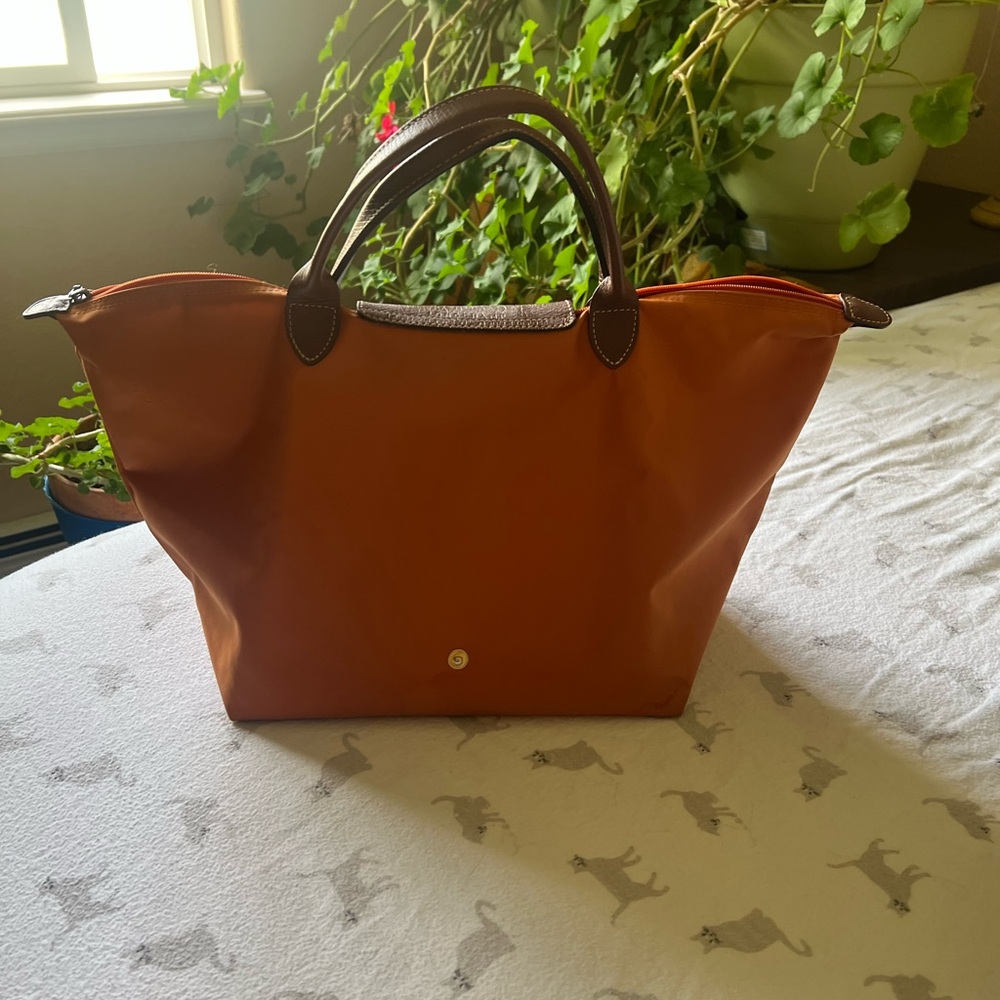Longchamp Le Pilage Large Orange Tote Bag with Brown Accents - Picture 4 of 4